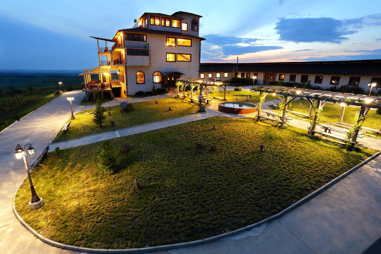 Seven Generations Winery Hotel Mechka Екстер'єр фото